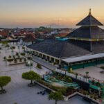 3 masjid tertua di Indonesia yang berusia ratusan tahun