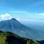 Seluruh Jalur Pendakian Gunung Merbabu Ditutup Mulai 31 Oktober 2024, Kapan Buka Kembali?