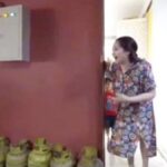 LPG Video Tua 3 Kg Tumpuk di Raffi Ahmad dan Rumah Nagita Slavina Ketika penduduk sulit untuk mengantri untuk membeli gas melon