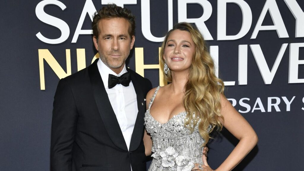 Penampilan pertama Blake Lively dan Ryan Renolds di karpet merah di tengah pengisapan timbal balik dengan Justin Baldoni