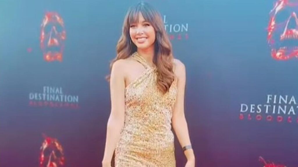Alel Aurelie Moeremans Style Debut Karpet Merah di Hollywood, menghadiri pemutaran perdana film Tujuan Akhir: Bloodlines