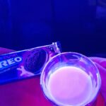 Bintang berburu yang jatuh dalam pembungkus Oreo Edisi Luar Angkasa, hadiahnya adalah perjalanan gratis ke Jepang pada akhir tahun