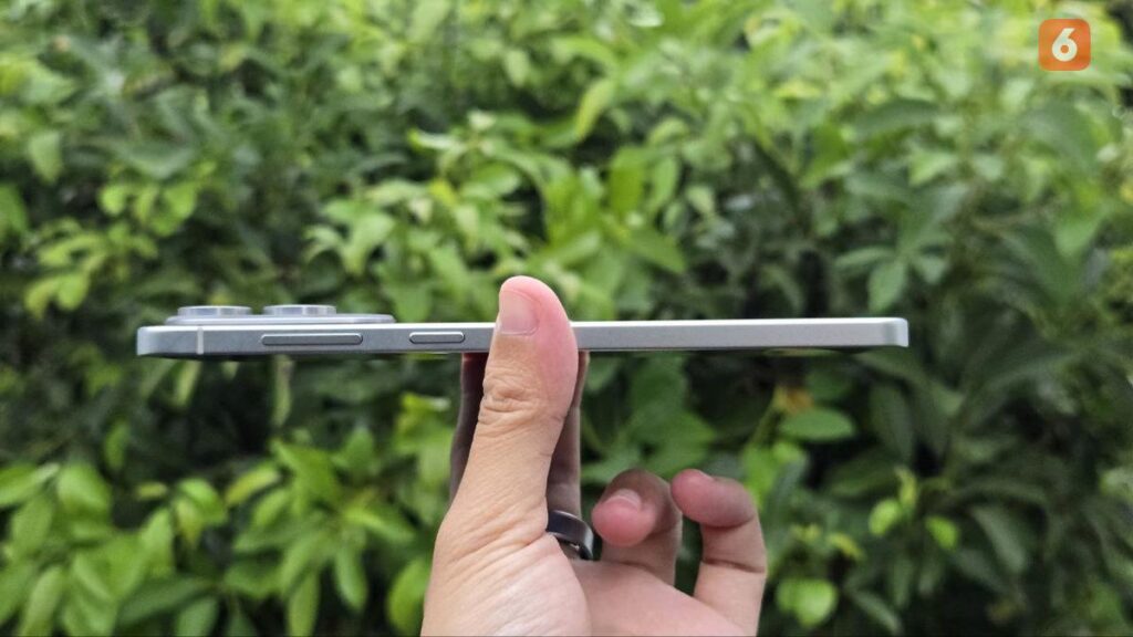 Mengintip kecanggihan di balik tubuh tipis Samsung Galaxy S25 Edge: Snapdragon 8 Elite ke kamera 200MP