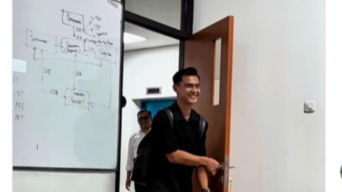 Tidak hanya sibuk dengan karier, Pratama Arhan bersedia untuk bolak-balik Indonesia-Thailand untuk kuliah
