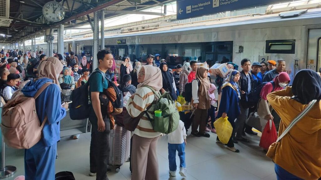 Daftar 29 rute kereta api yang mendiskon 30 persen selama liburan sekolah