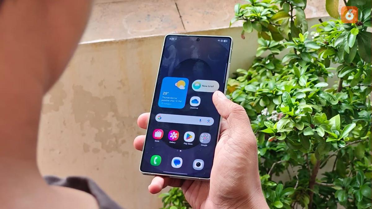 Daftar lengkap ponsel Samsung yang mendapatkan Android 16, bukan?