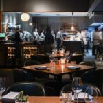 Di balik layar restoran mewah, lebih dari sekadar eksklusif dan berkelas