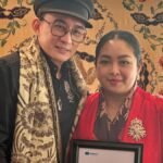Kisah di balik layar era Soekamto dan Rinaldy Yunardi dihargai oleh UNESCO untuk peran melestarikan warisan budaya Indonesia Indonesia