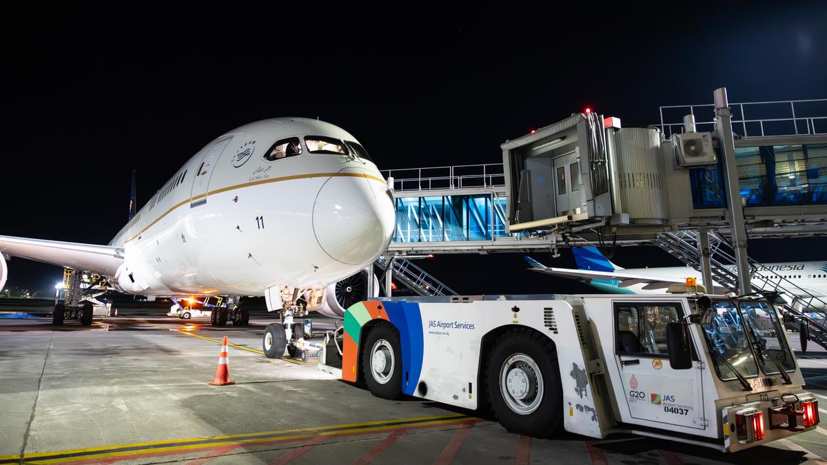 Kronologi pesawat Saudia Airlines yang membawa peziarah mendarat darurat di Medan karena ancaman bom