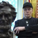 Dari Elon Musk ke Elon Musk: SpaceX Investing IDR 32,5 triliun ke Startup XAI