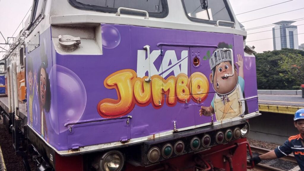 Jumbo CS Livery Train Slide di akhir liburan sekolah, penumpang diundang untuk berburu cap di 10 stasiun