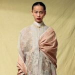 Sapto DjoJokartiko menuangkan interpretasi Lastra Jogja budaya ke Lombok di Saptojo Heritage Collection