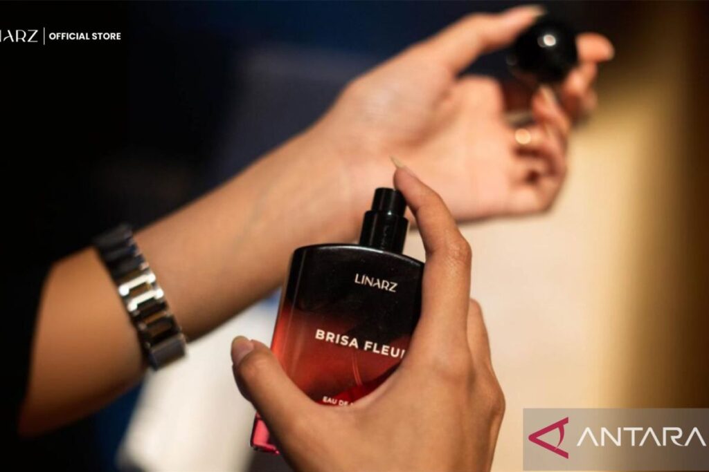 8 kesalahan cara pakai parfum yang malah bikin makin bau