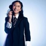 Dian Sastrowardoyo -Gaya modifikasi seragam sekolah bergaya, dipuji masih cocok untuk menjadi anak sekolah menengah