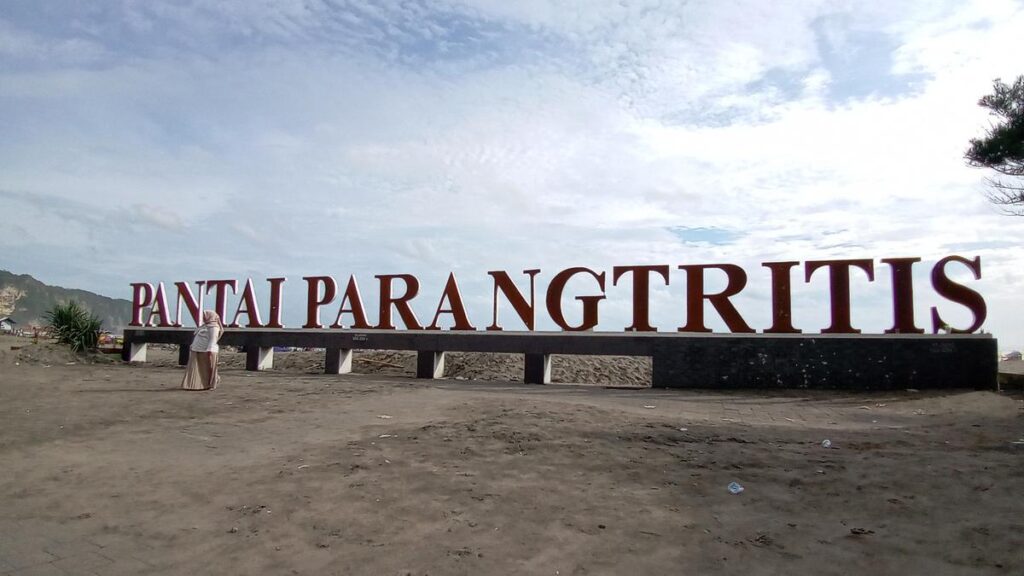 14 Rekomendasi untuk tempat makan yang lezat di jalan parangtritis, kuliner wajib saat berlibur ke Jogja 2025