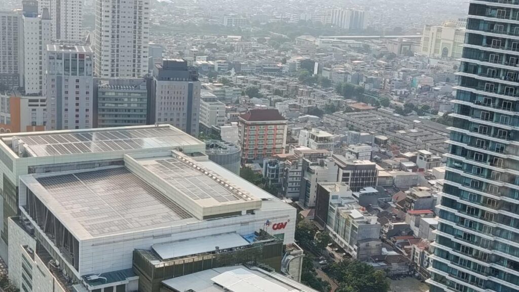 Apakah layak panel surya yang dipasang di rumah minimalis?