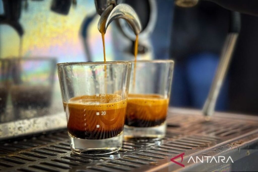 Cara minum kopi sehat: Nikmat tanpa risiko bagi tubuh