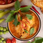 Resep dan rempah -rempah kari ayam tahu, kombinasi rempah -rempah kepulauan dan jejak India