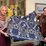 Cara merawat batik agar awet dan tidak pudar di Hari Batik Nasional