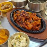 Cicipi menu makanan rumahan ala Korea Selatan, mulai dari Haemul Pajeon hingga Galbi yang lezat