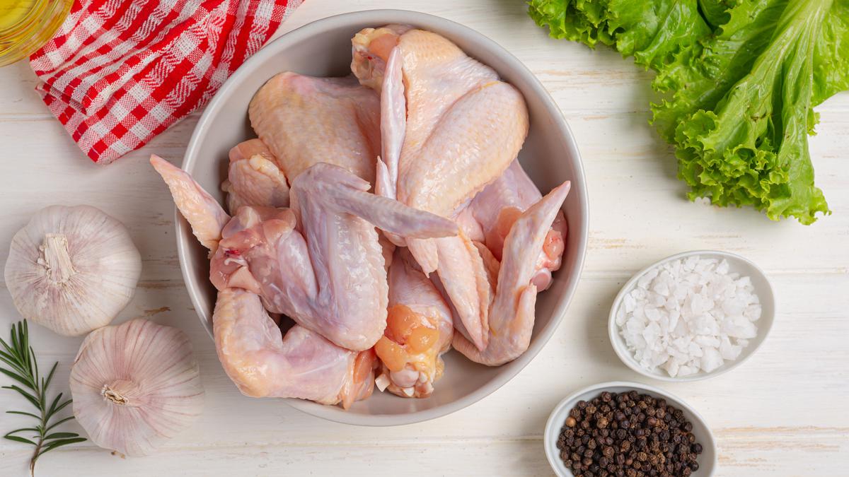 4 Resep Ayam Kukus Bawang Putih Enak dan Praktis, Cocok untuk MPASI dan Hidangan Keluarga