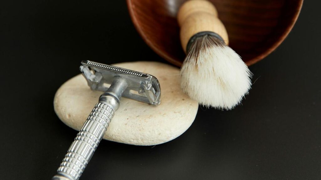 6 Alat Cukur Kumis dan Jenggot, Elektrik hingga Ukuran Mini