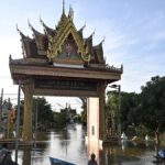 Pencarian turis yang terjebak banjir Thailand akhirnya ketahuan curang