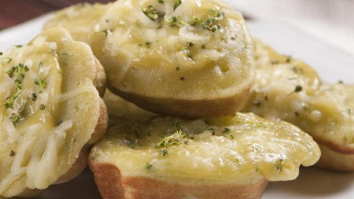 Resep kue cubit brokoli, praktis dibuat tanpa oven