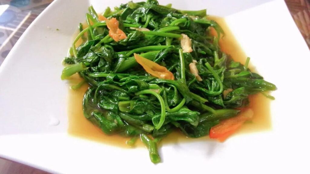 Resep menumis kangkung agar tetap hijau dan segar, praktis dan mudah dibuat