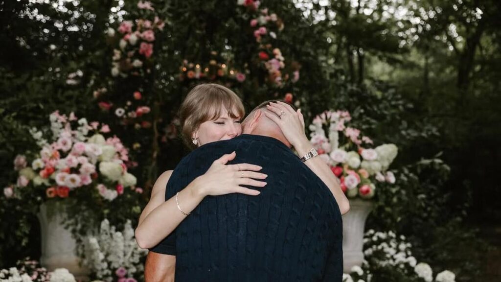 5 Cincin Tunangan Mewah untuk Artis Tahun 2025, dari Taylor Swift hingga Dua Lipa