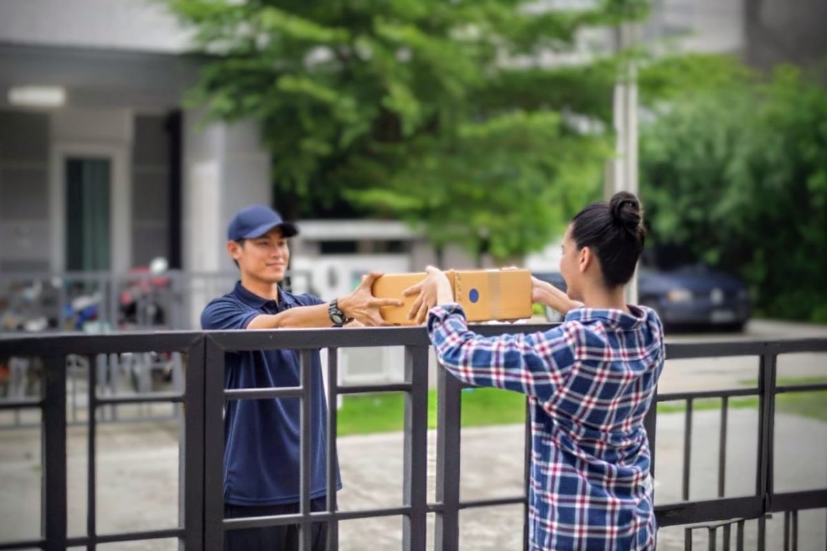 Paket tak kunjung tiba? Ini penyebab dan langkah yang harus dilakukan