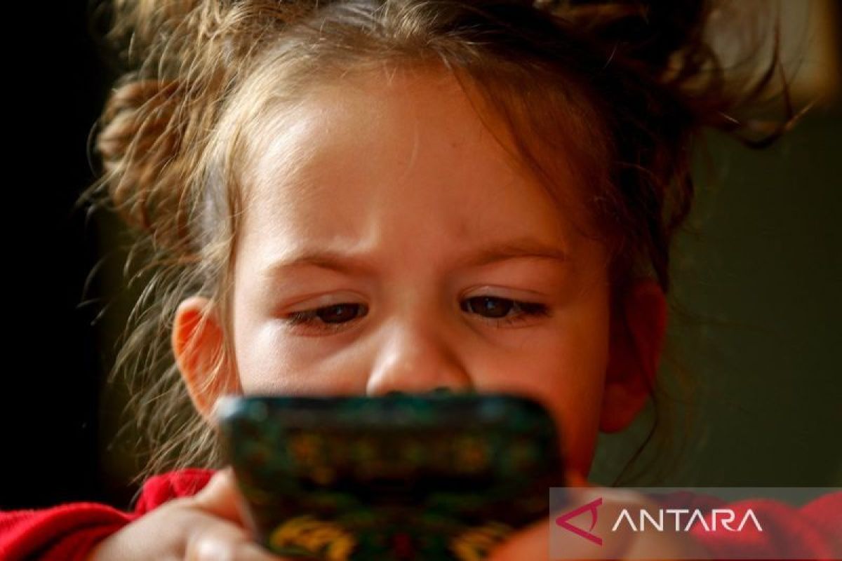 Child grooming pada anak: Pengertian dan tanda-tanda anak mengalaminya