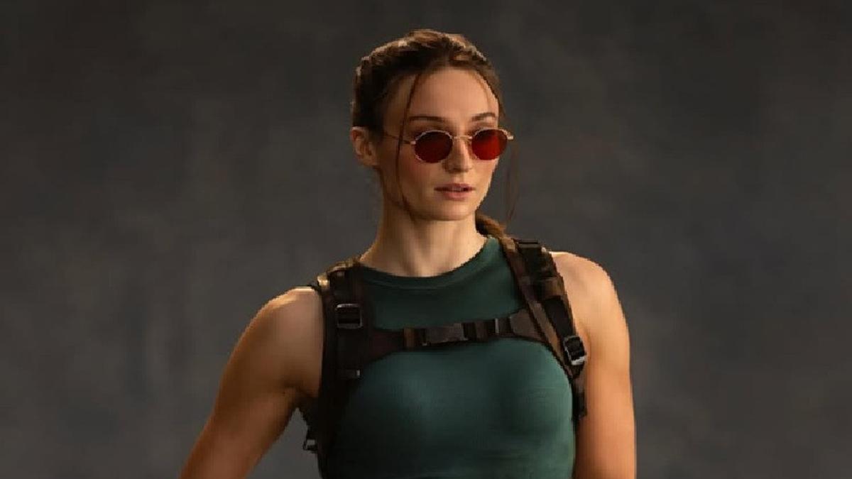 Sebagai Lara Croft, Sophie Turner memamerkan tubuh kekarnya dari latihan 8 jam sehari