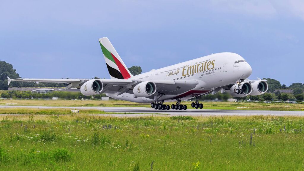 Emirates berhenti menggunakan pesawat Airbus A380 untuk terbang ke Bali