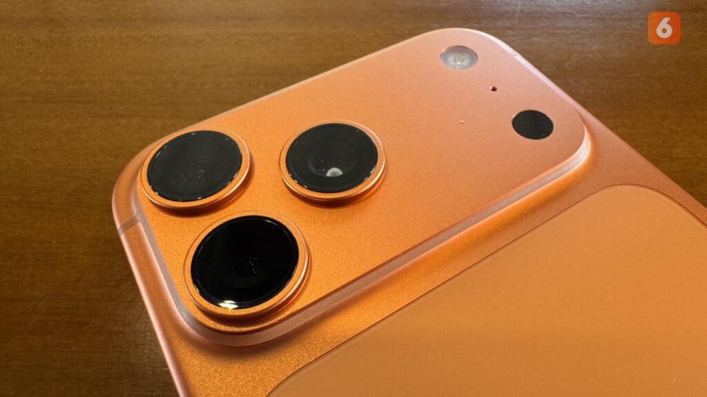 Ponsel Android Oppo dan Huawei Salin Kamera Selfie iPhone 17?