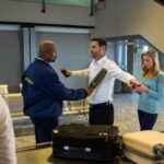 Thailand disebut-sebut melakukan pemeriksaan penumpang secara manual sehingga memicu kekhawatiran petugas bandara